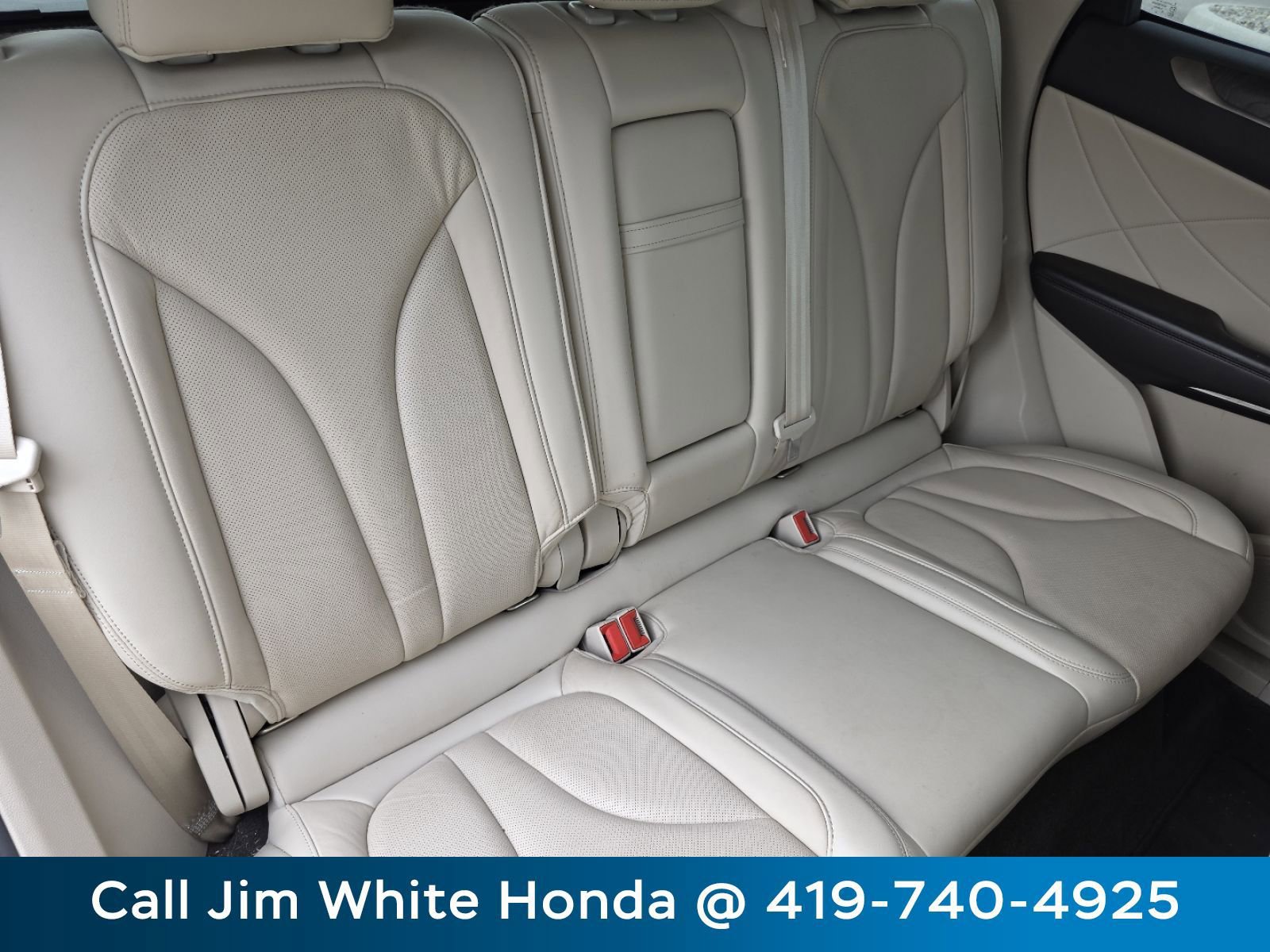 Used 2019 Lincoln MKC Reserve w/ MKC Climate Package image 22
