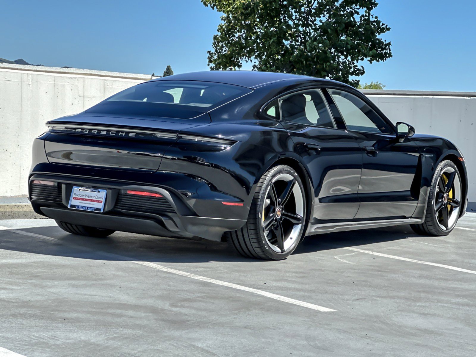 Certified 2020 Porsche Taycan Turbo S AWD/4WD image 8