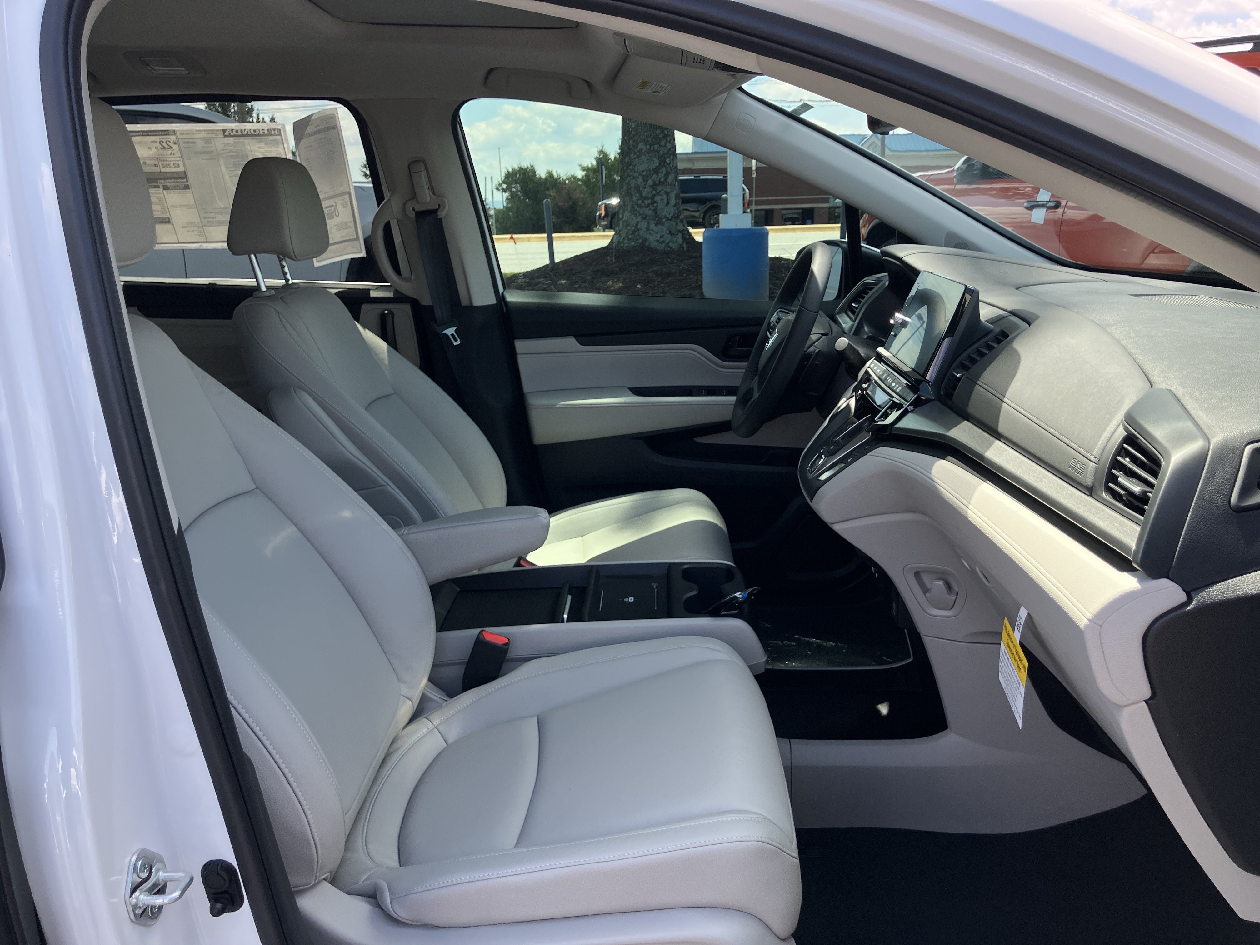 New 2026 Honda Odyssey EX-L image 21