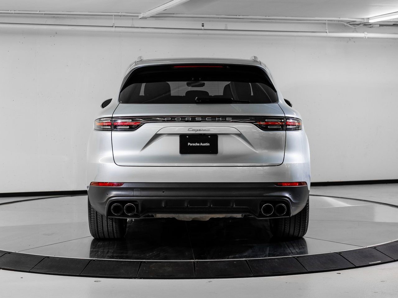 Certified 2020 Porsche Cayenne image 6