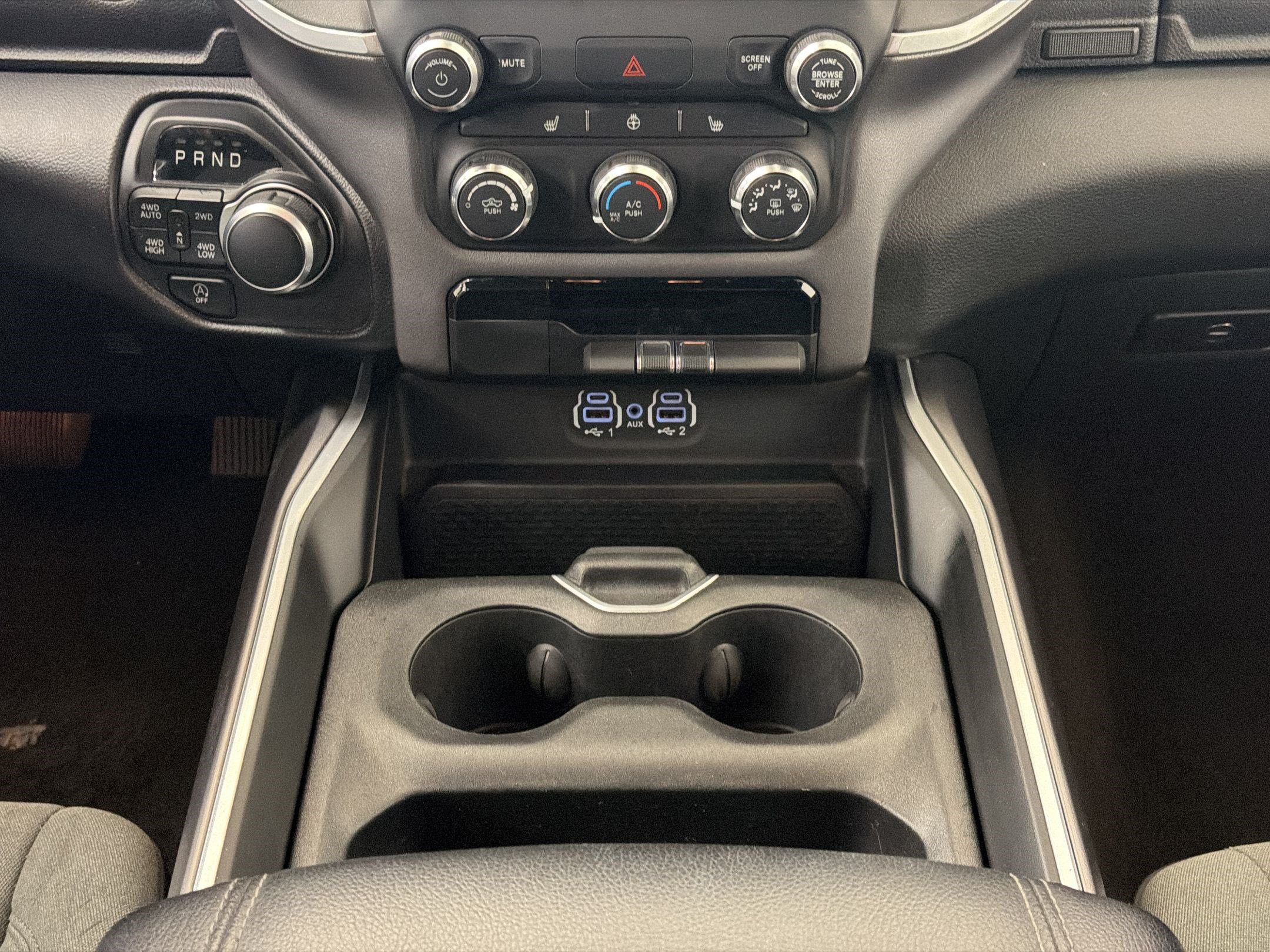 Used 2023 RAM 1500 Big Horn AWD/4WD image 18