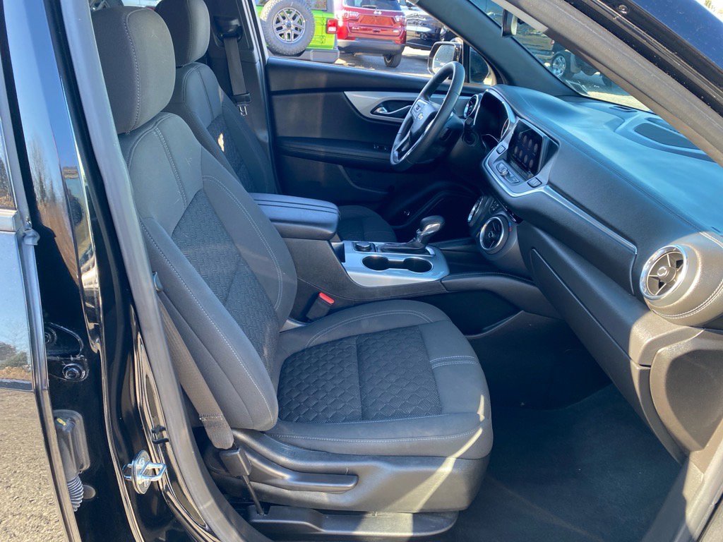 Used 2021 Chevrolet Blazer LT image 27