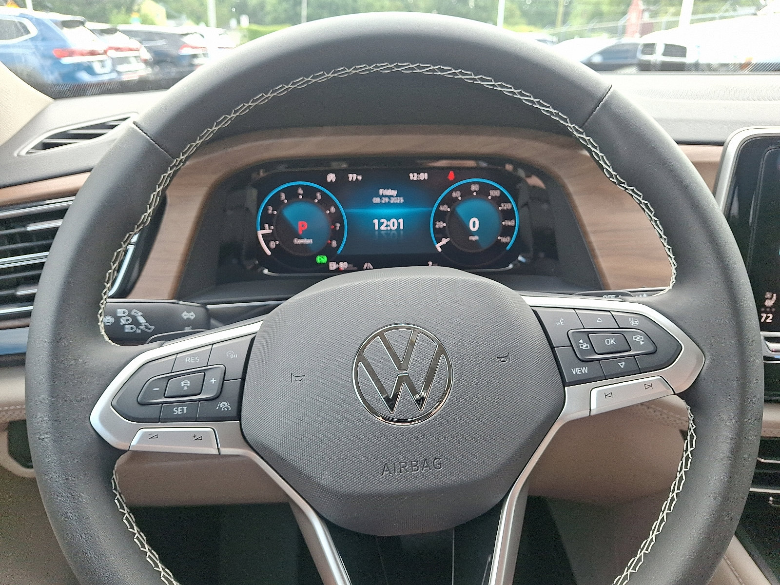 New 2026 Volkswagen Atlas SE image 13