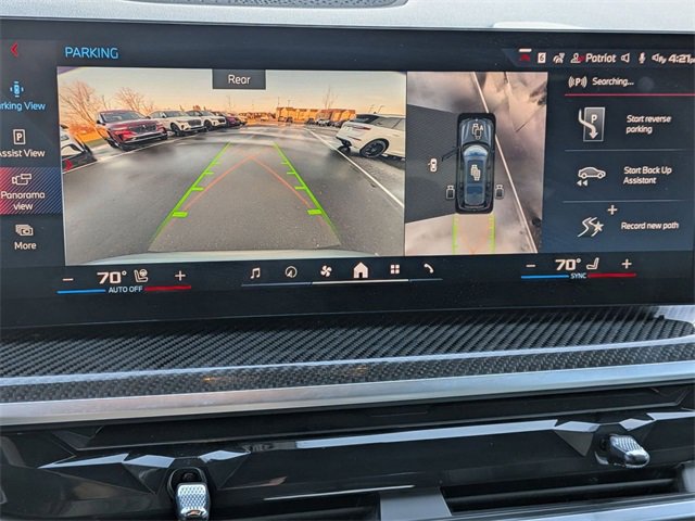 Used 2025 BMW X7 M60i w/ Climate Comfort Package image 26