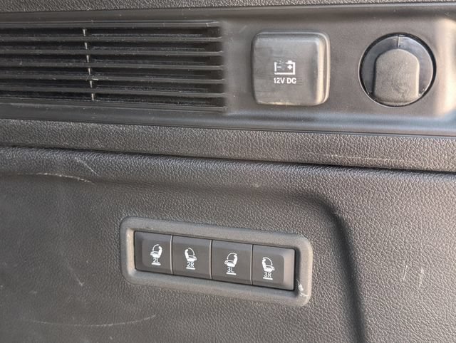 Used 2024 Jeep Wagoneer L Series II RWD image 31