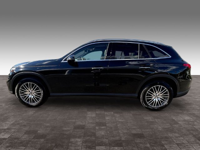 Used 2026 Mercedes-Benz GLC 300 4MATIC image 7