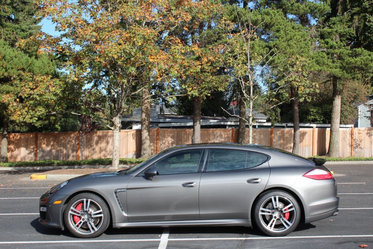Used 2013 Porsche Panamera GTS AWD/4WD image 4
