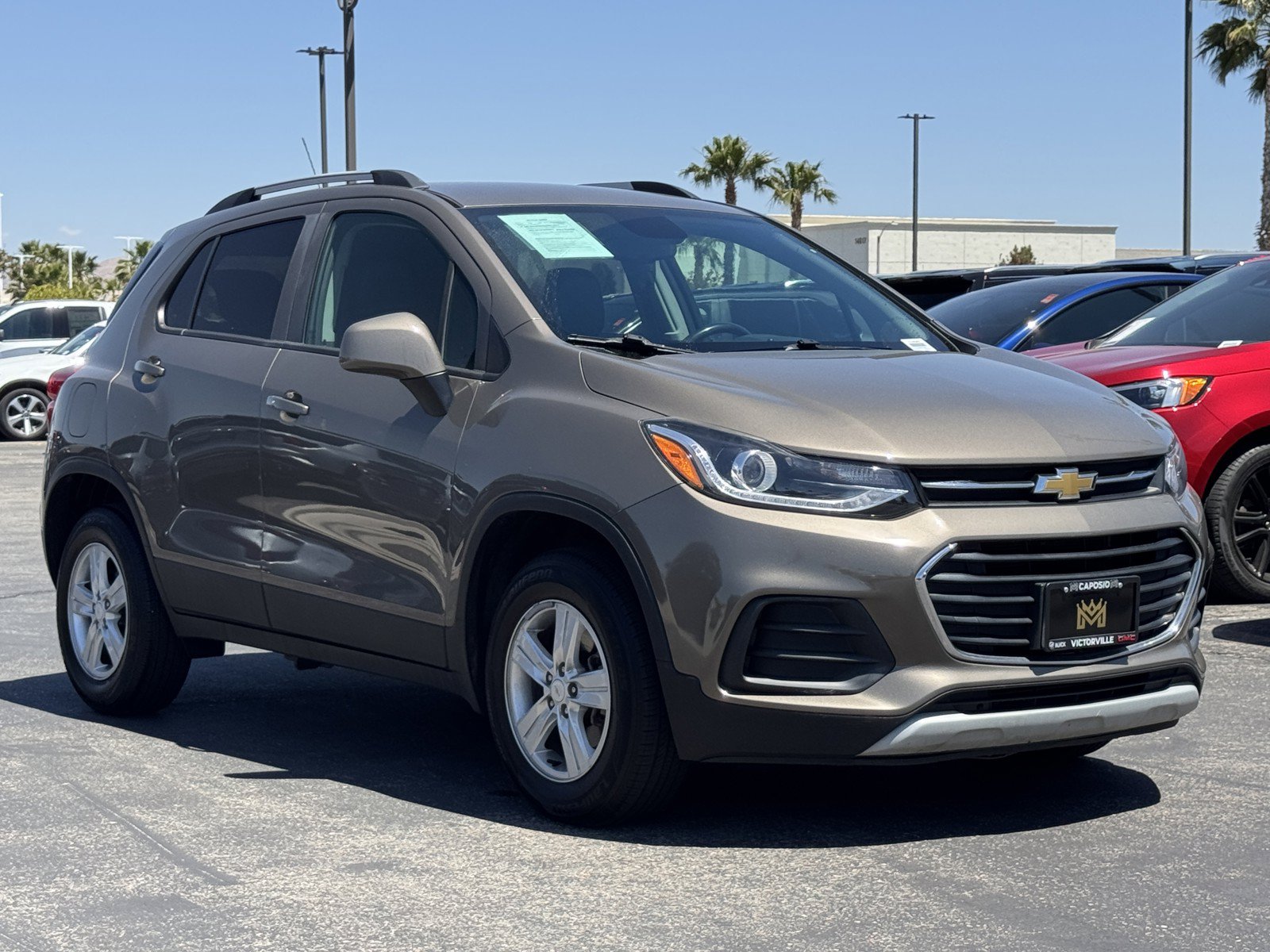 Used 2022 Chevrolet Trax LT w/ LT Convenience Package AWD/4WD image 1
