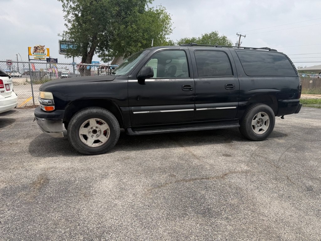 Used 2002 Chevrolet Suburban LT RWD image 25