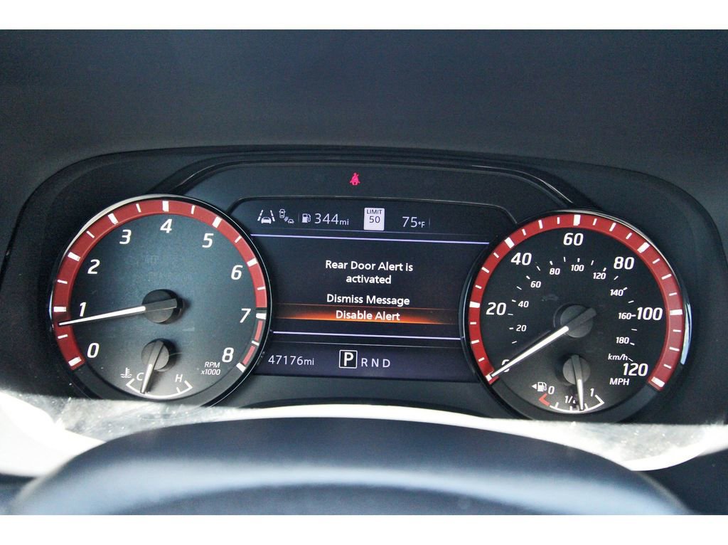 Used 2022 Nissan Frontier Pro-X RWD image 17