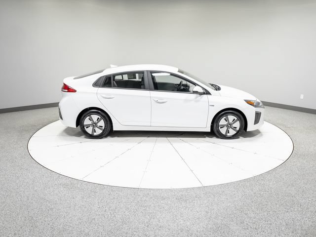 Used 2020 Hyundai Ioniq Blue FWD image 3
