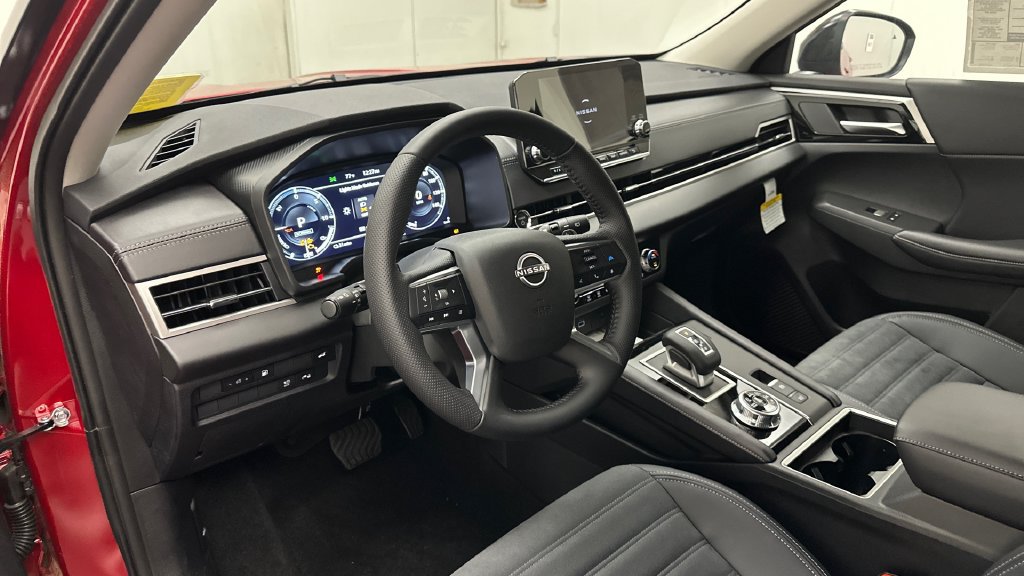 New 2026 Nissan Rogue SL AWD/4WD image 19