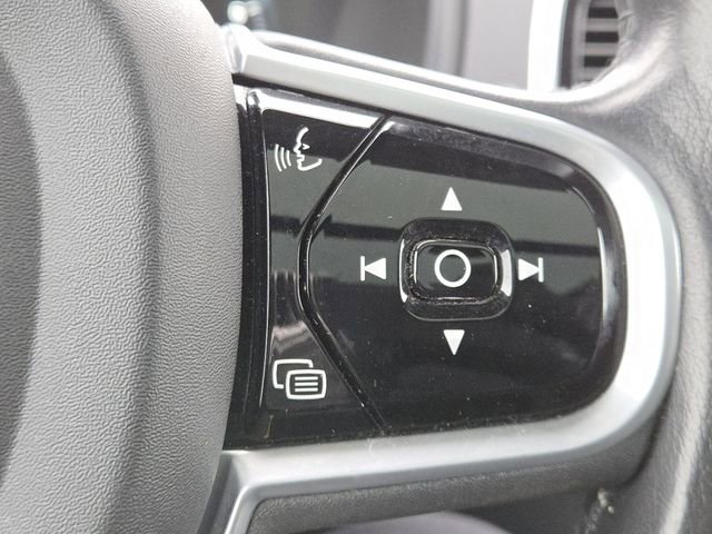 Used 2021 Volvo XC90 T6 Momentum w/ Advanced Package image 15