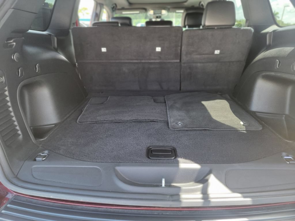 Used 2022 Jeep Grand Cherokee Limited RWD image 16