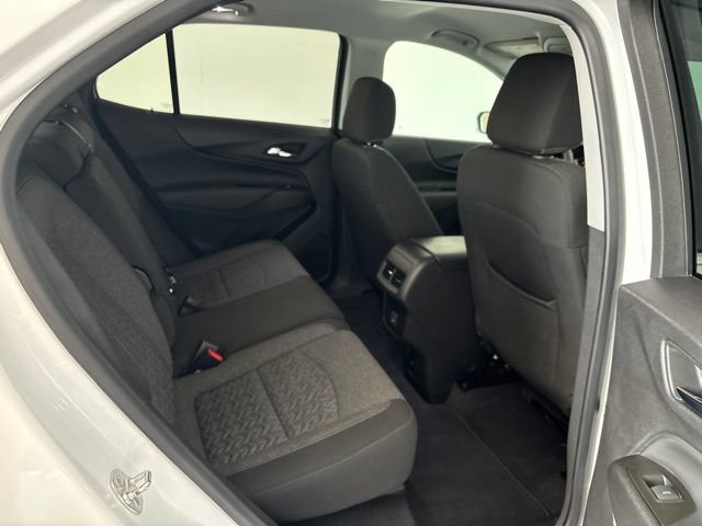 Used 2024 Chevrolet Equinox LT FWD image 27