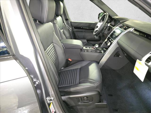 New 2026 Land Rover Discovery S AWD/4WD image 10