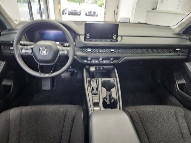 Used 2024 Honda Accord EX image 18