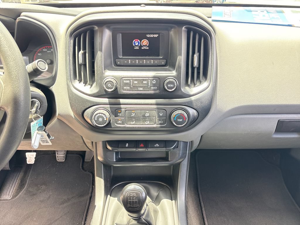 Used 2015 GMC Canyon W/T RWD image 22