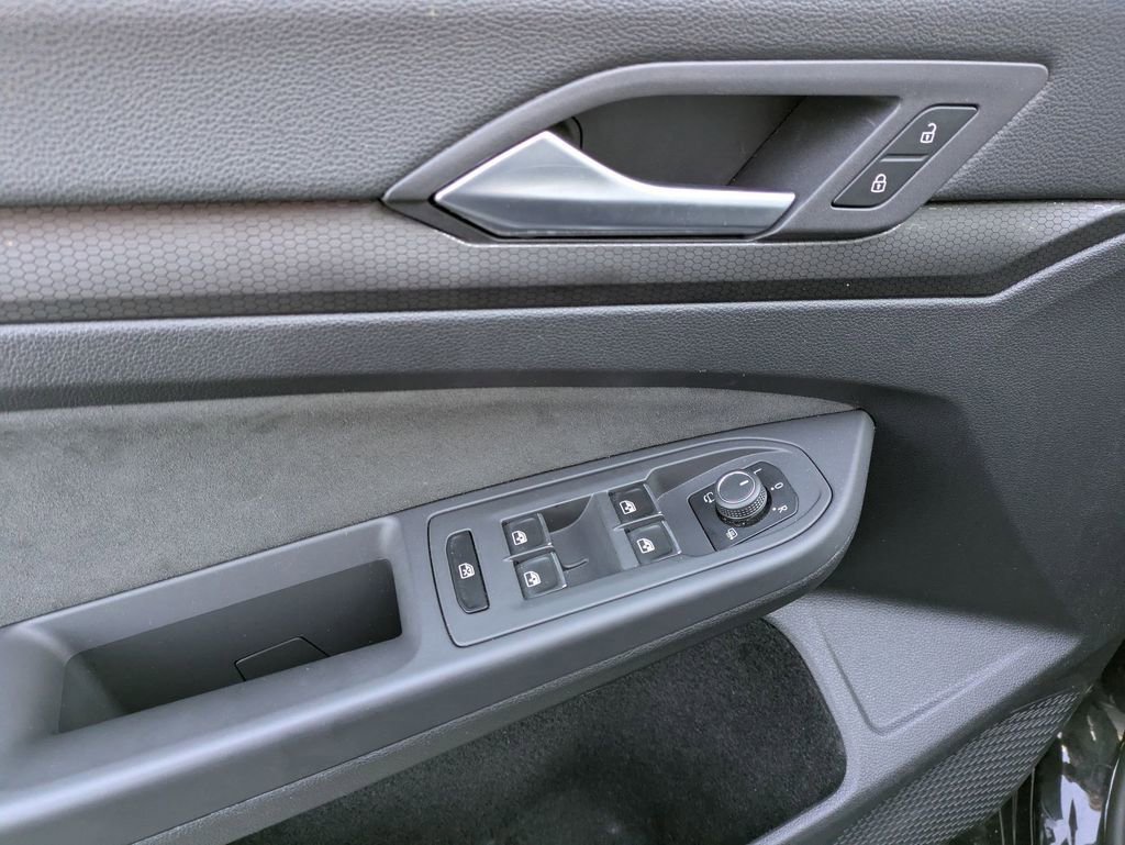 Used 2024 Volkswagen GTI S image 23