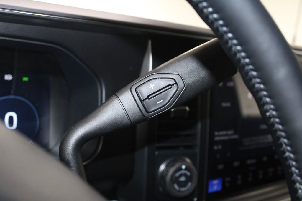 New 2026 Ford F350 Platinum image 38