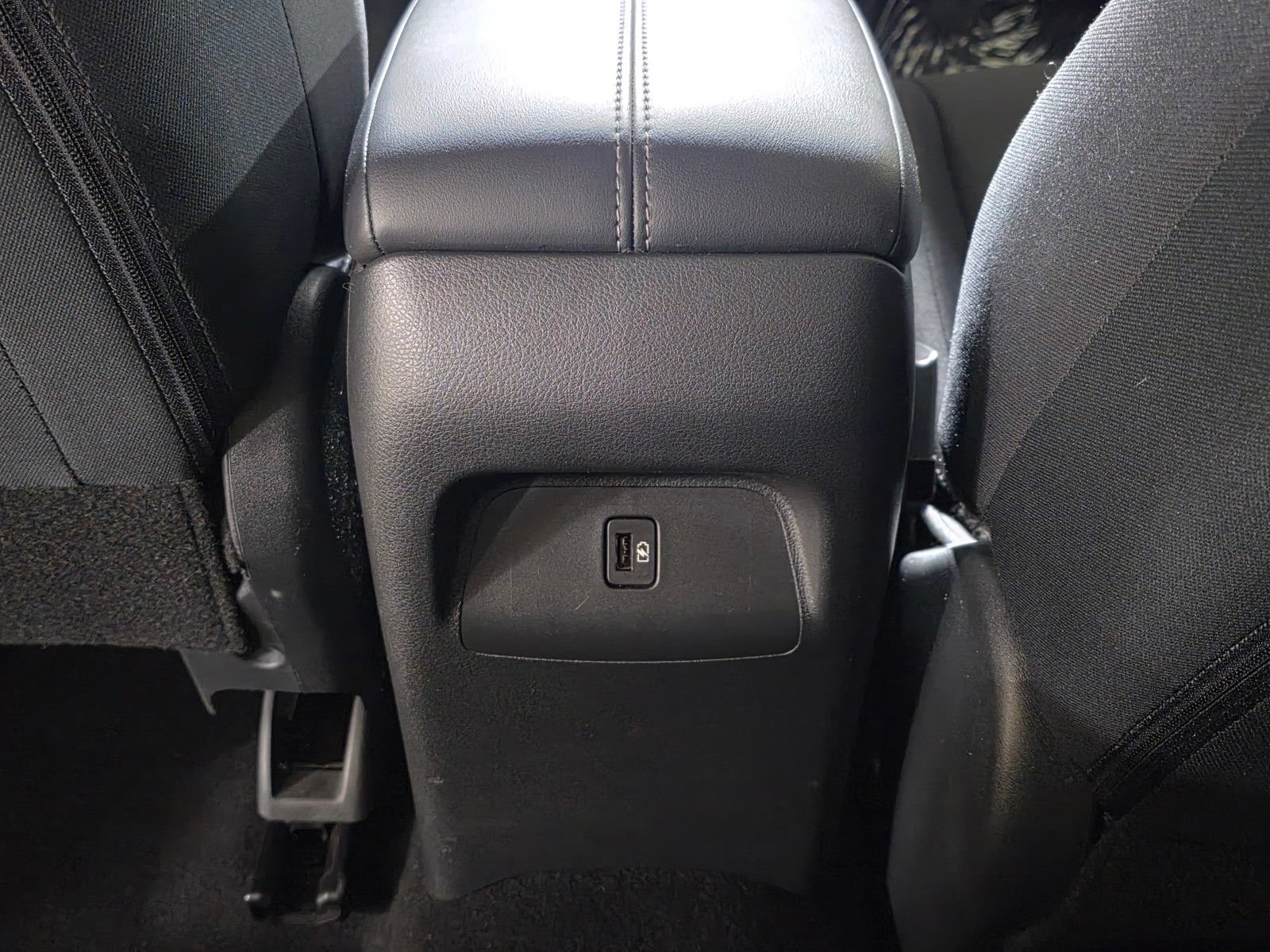 Used 2024 Nissan Sentra SV FWD image 16