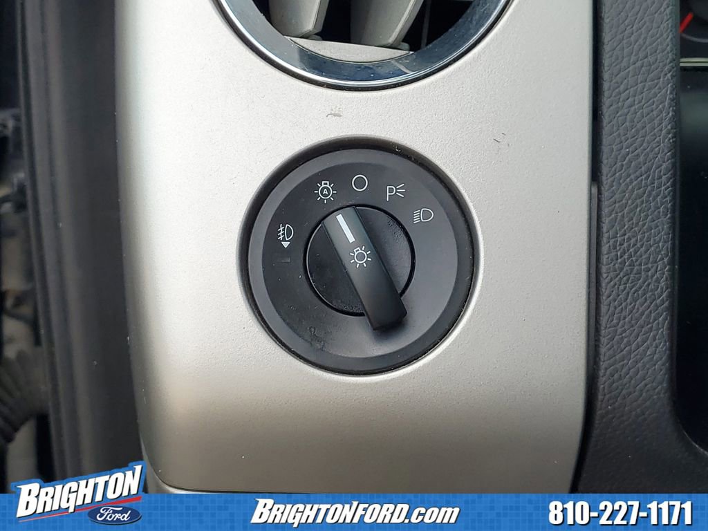Used 2014 Ford Expedition Limited w/ Equipment Group 301A AWD/4WD image 17
