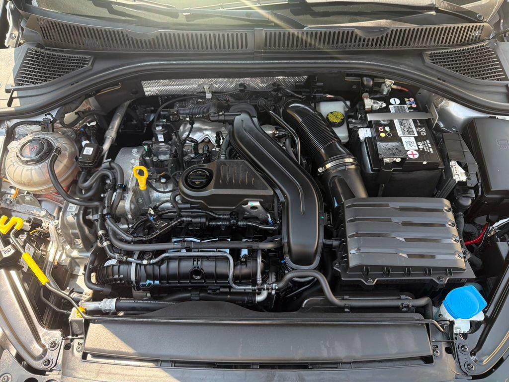 Used 2023 Volkswagen Jetta SE FWD image 19