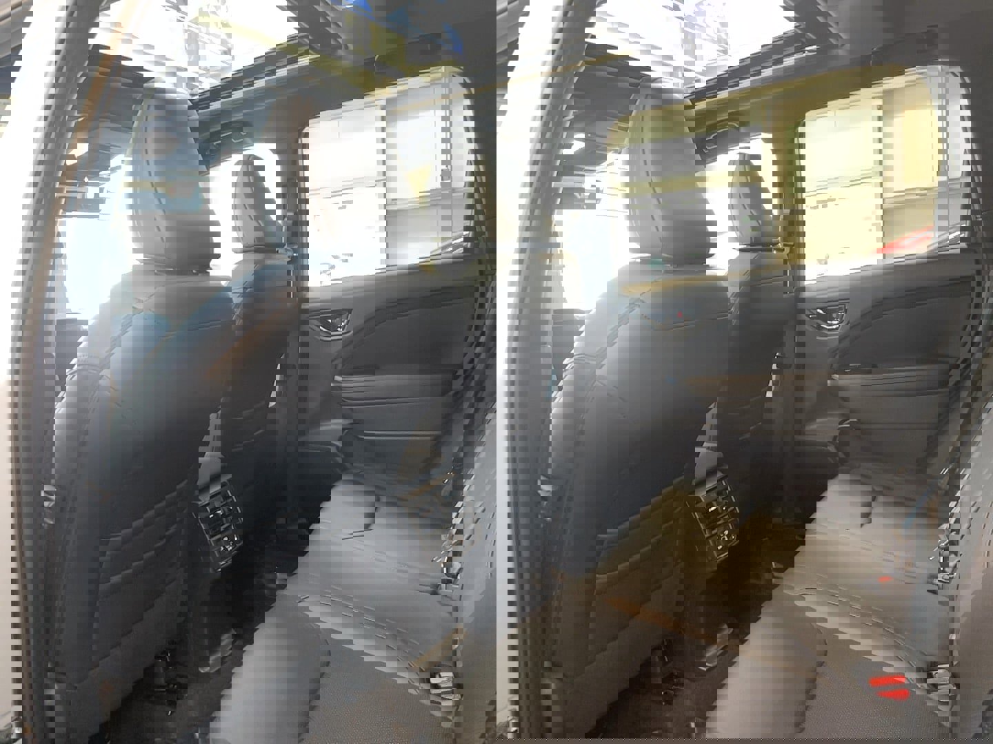 Used 2025 Subaru Forester Limited image 5