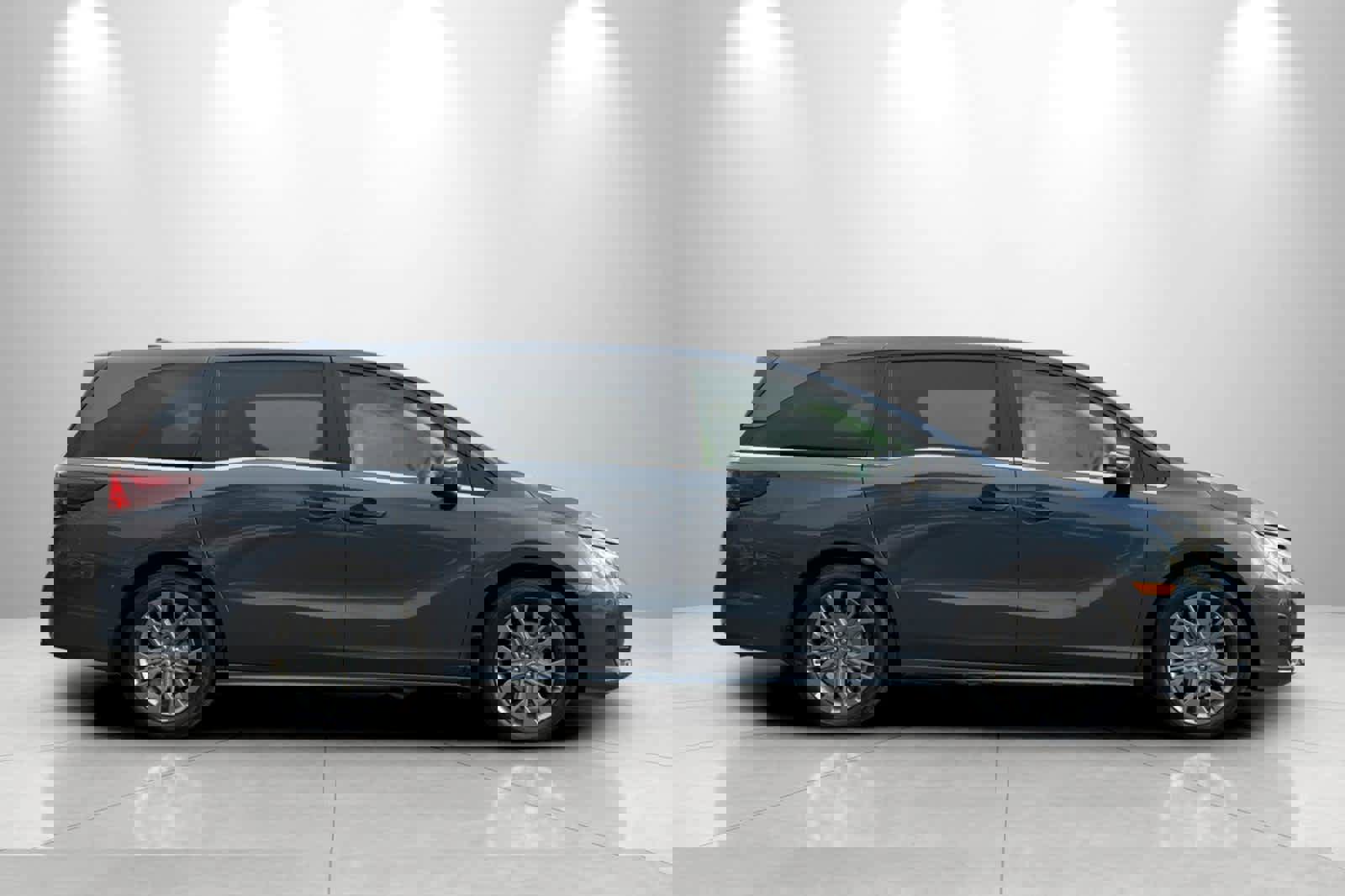 New 2026 Honda Odyssey Touring image 8