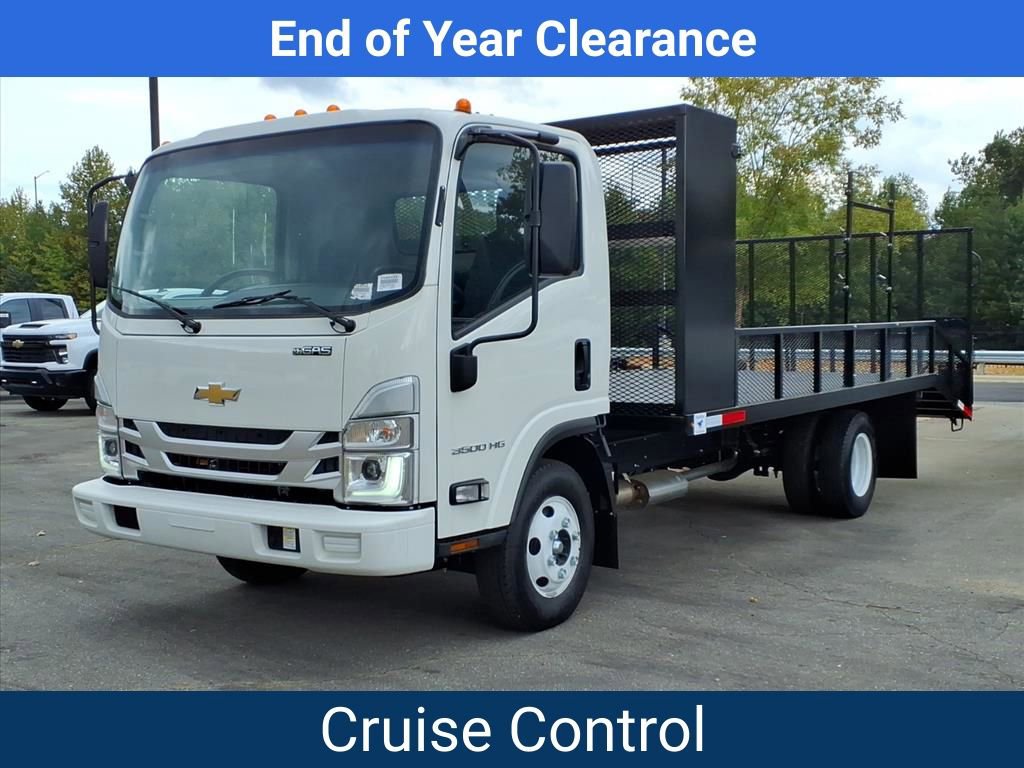 New 2025 Chevrolet Low Cab Forward image 2