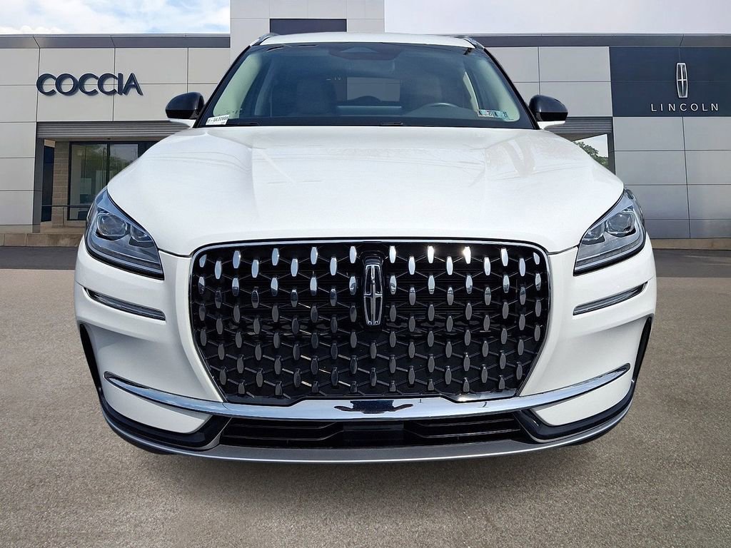 Certified 2023 Lincoln Corsair Reserve image 2