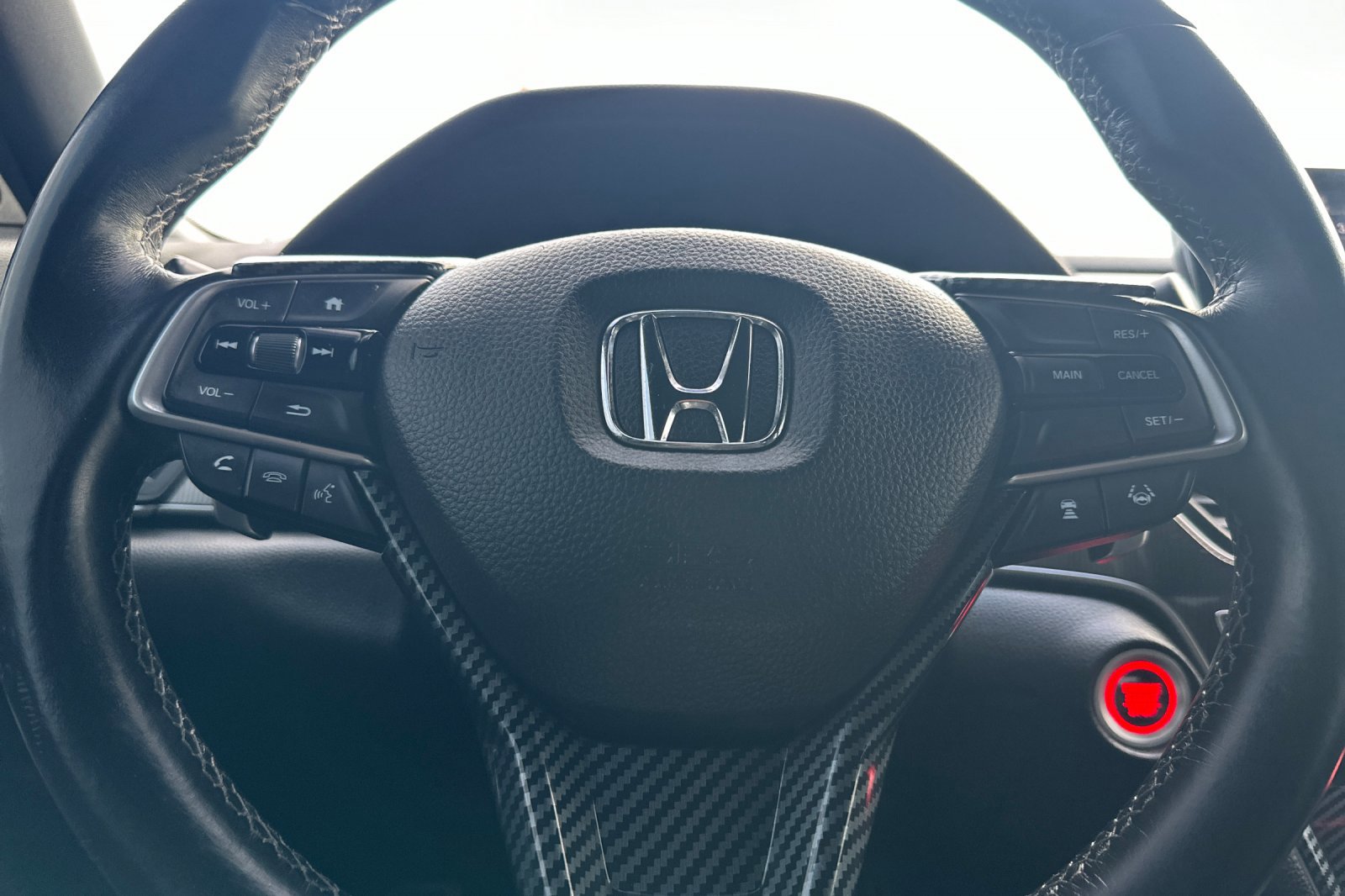 Used 2018 Honda Accord Sport image 23