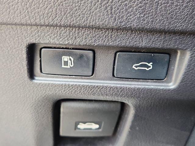 Used 2022 Lexus ES 350 F Sport w/ Accessory Package 2 FWD image 17