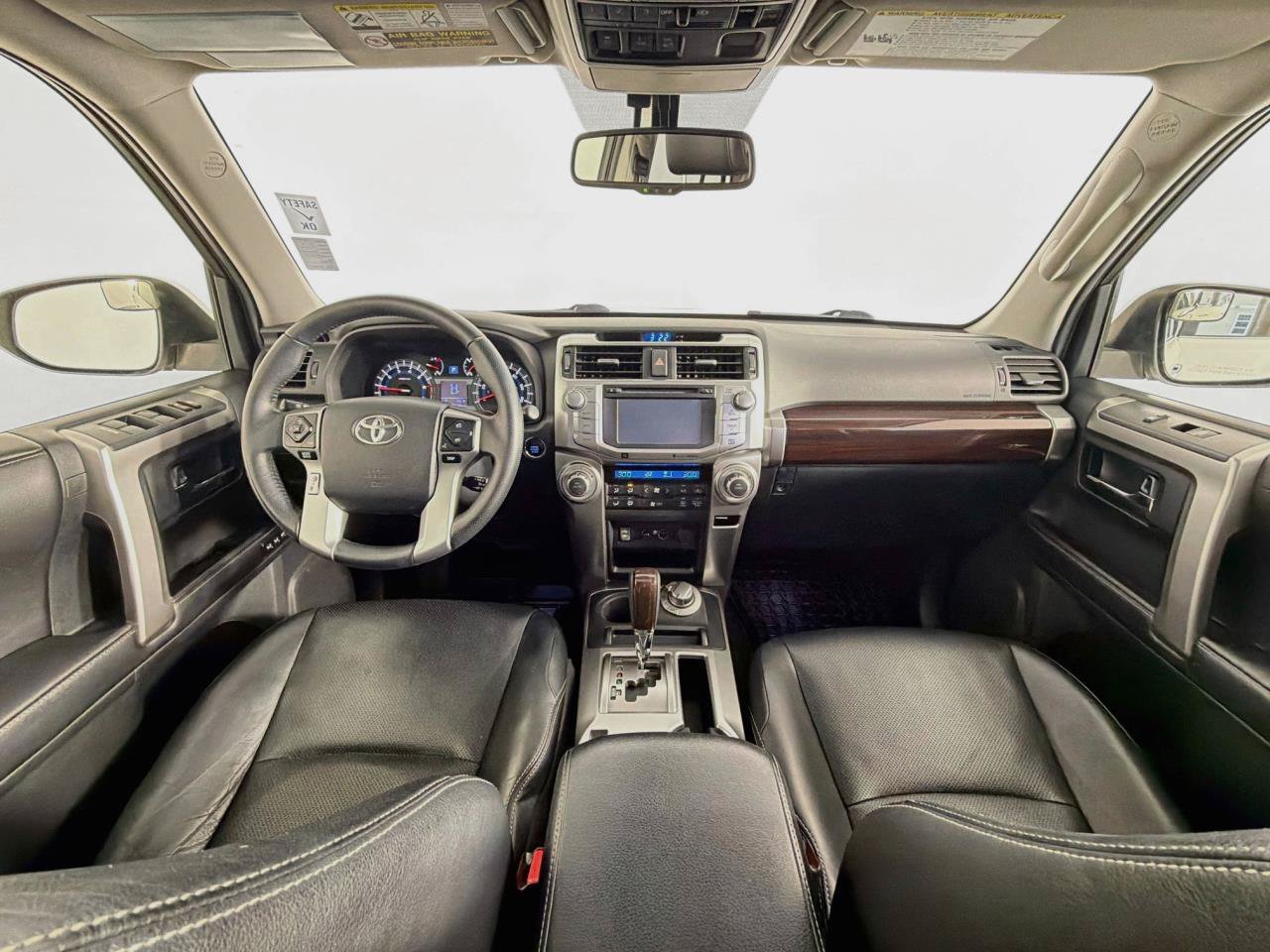 Used 2014 Toyota 4Runner Limited AWD/4WD image 10
