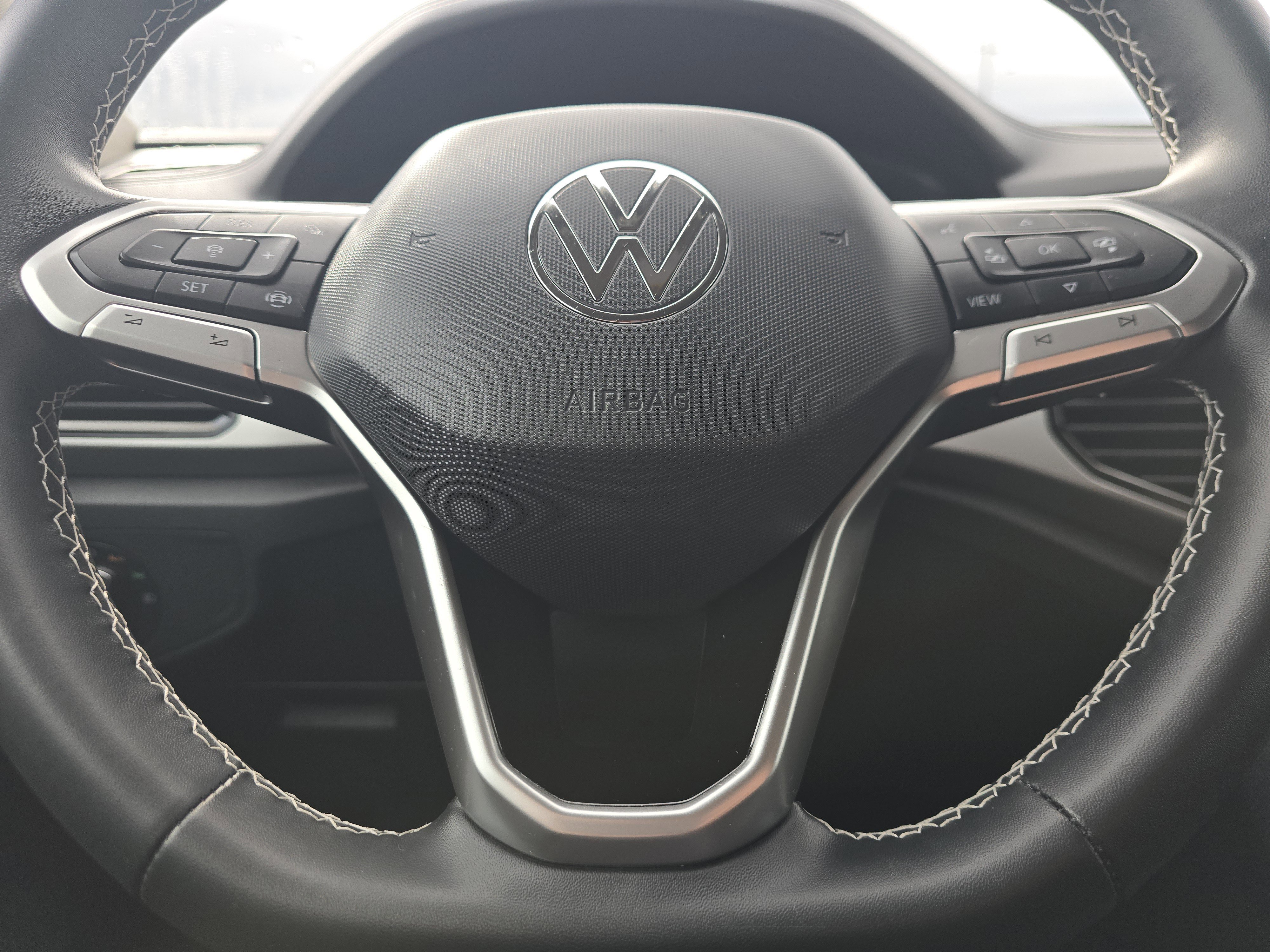 Used 2022 Volkswagen Atlas SE AWD/4WD image 23