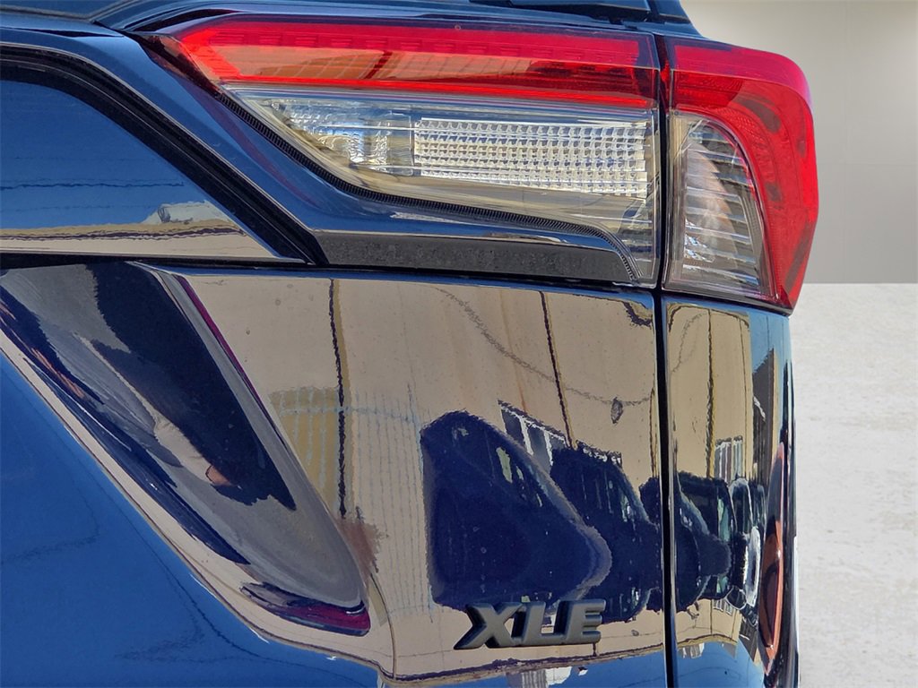 New 2025 Toyota RAV4 XLE image 12