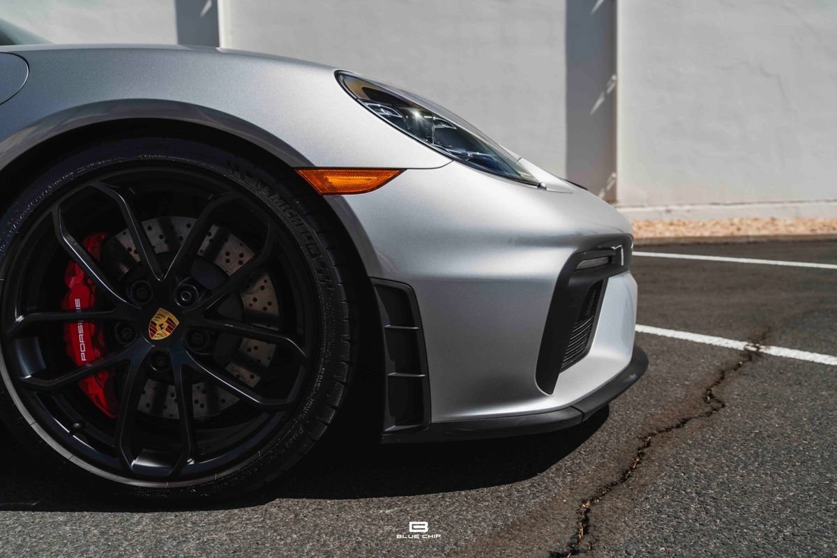 Used 2021 Porsche 718 Boxster Spyder RWD image 31