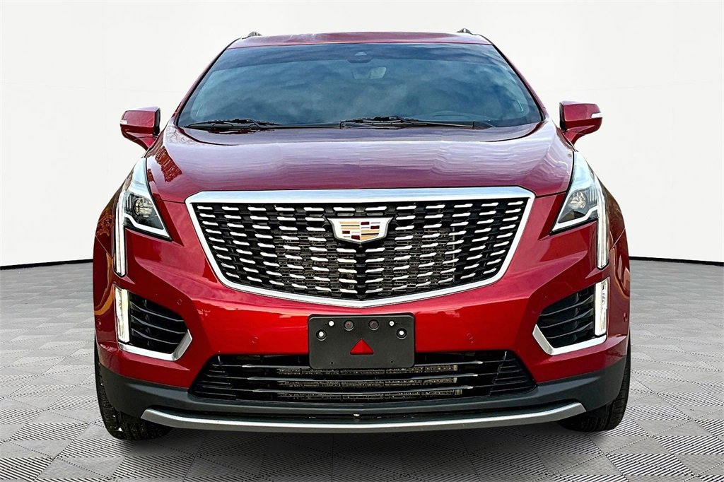 Used 2021 Cadillac XT5 Premium Luxury image 3