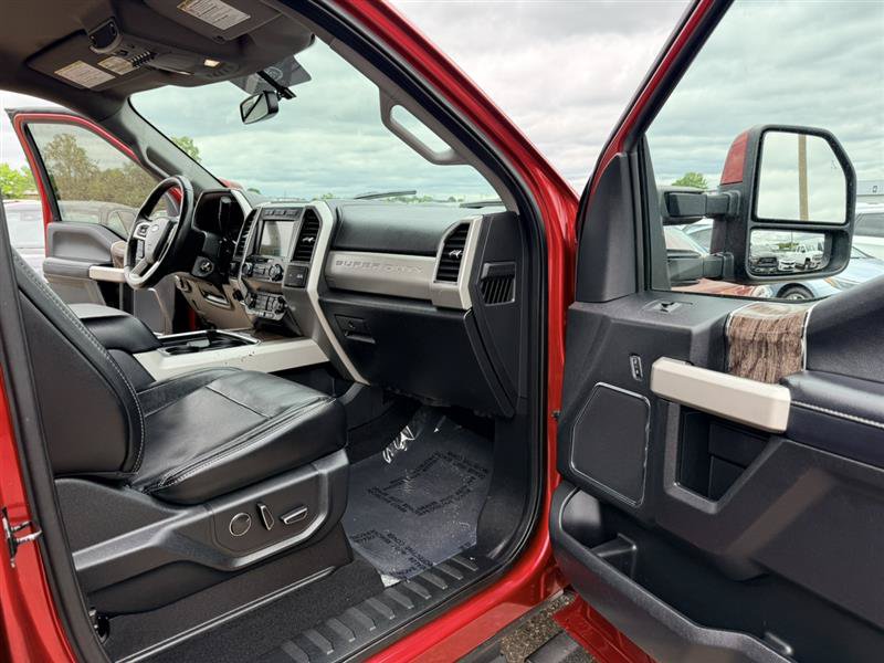 Used 2019 Ford F250 Lariat w/ Lariat Value Package AWD/4WD image 11