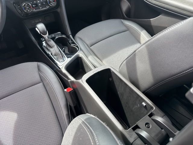 Used 2023 Buick Encore GX Select w/ Sport Touring Package image 26