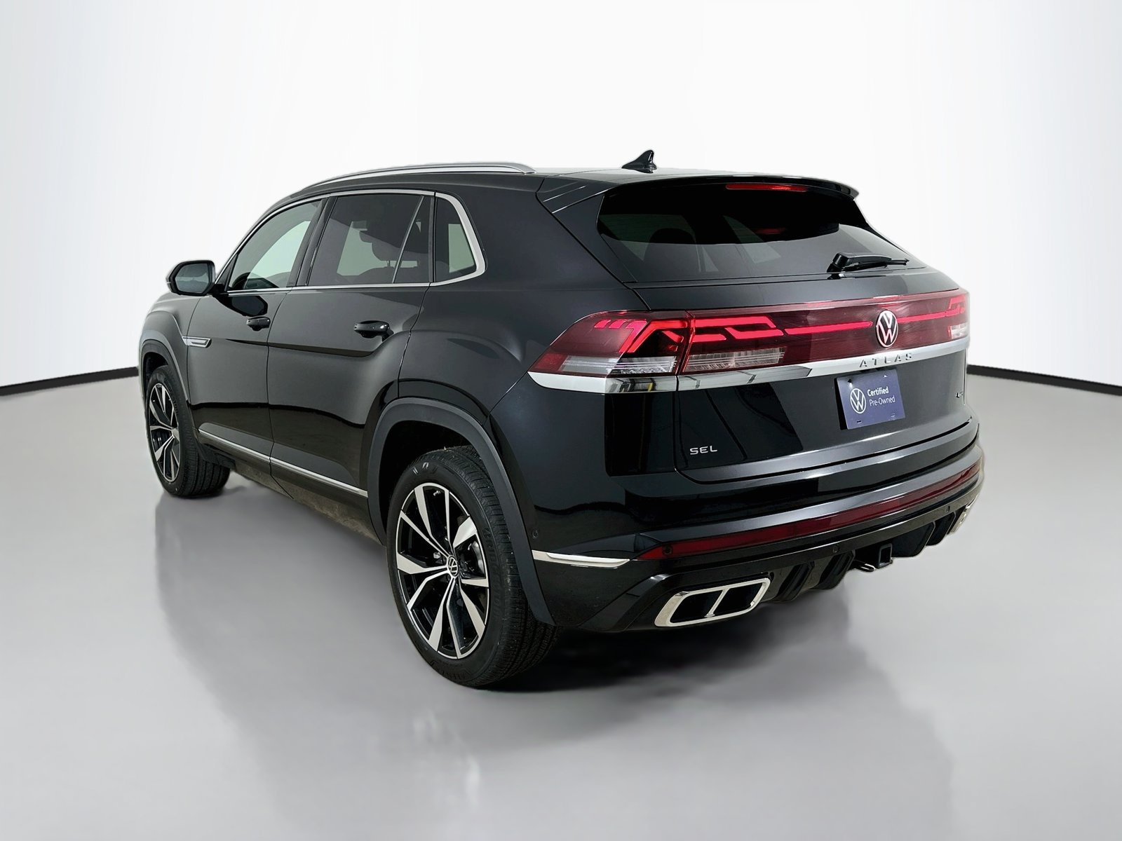 Certified 2026 Volkswagen Atlas Cross Sport SEL Premium R-Line AWD/4WD image 7