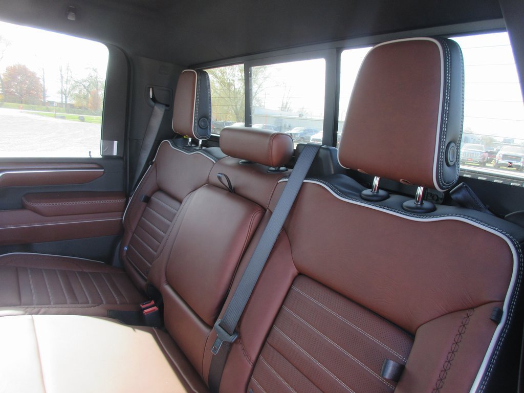 New 2026 GMC Sierra 2500 Denali Ultimate image 16