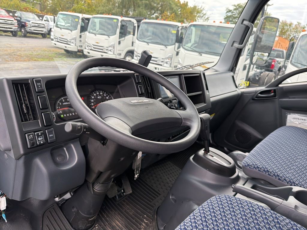 New 2025 Chevrolet Low Cab Forward image 5