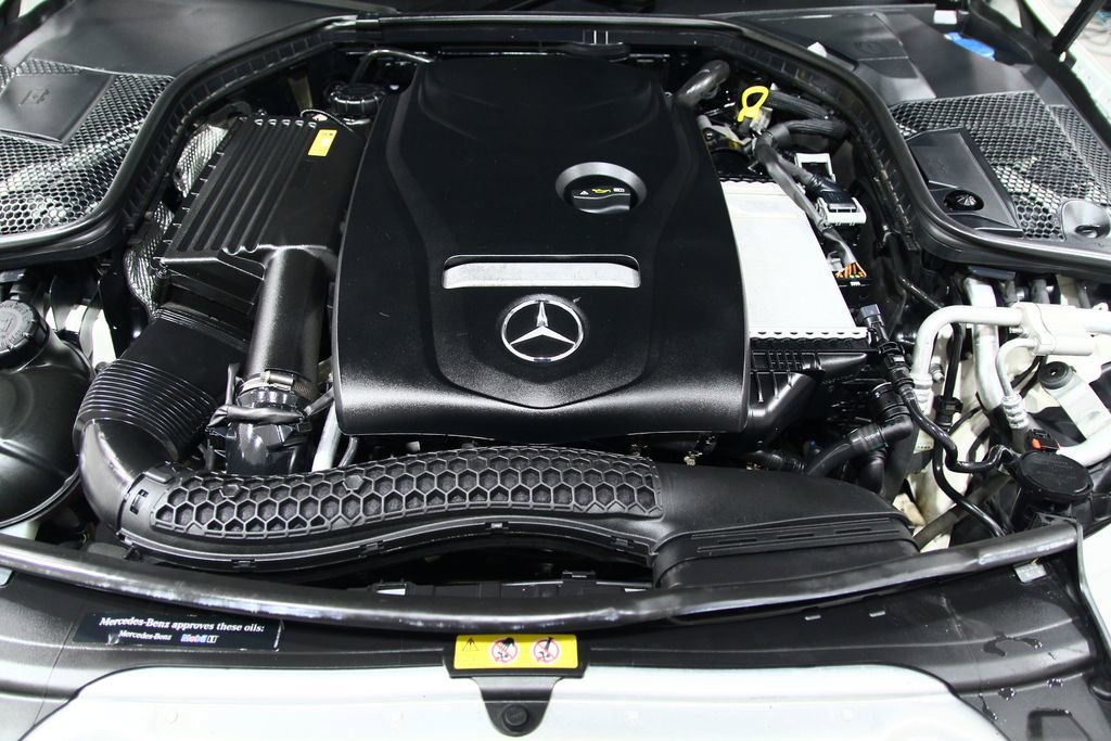 Used 2017 Mercedes-Benz C 300 4MATIC Sedan image 30
