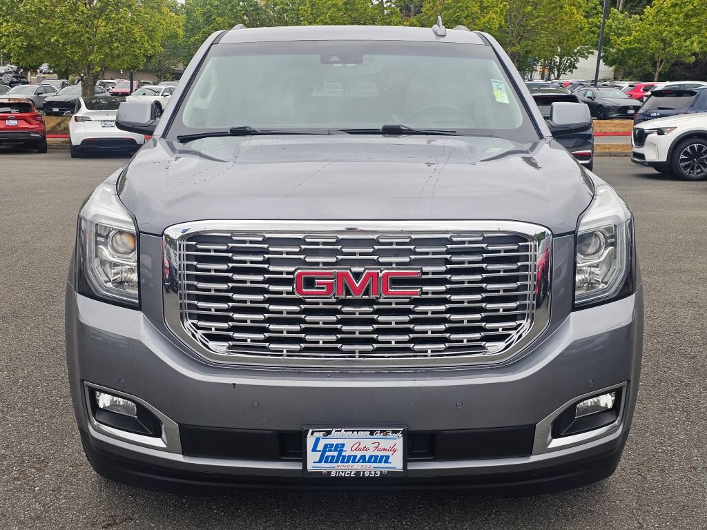 Used 2019 GMC Yukon Denali AWD/4WD image 2