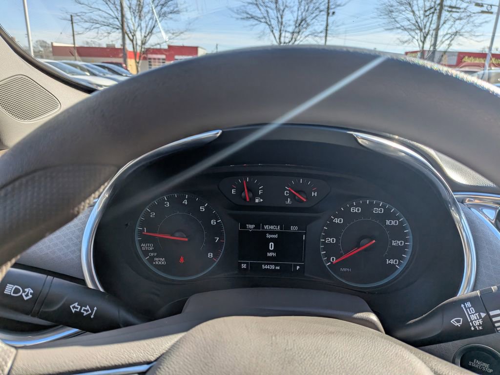 Used 2020 Chevrolet Malibu LT image 17