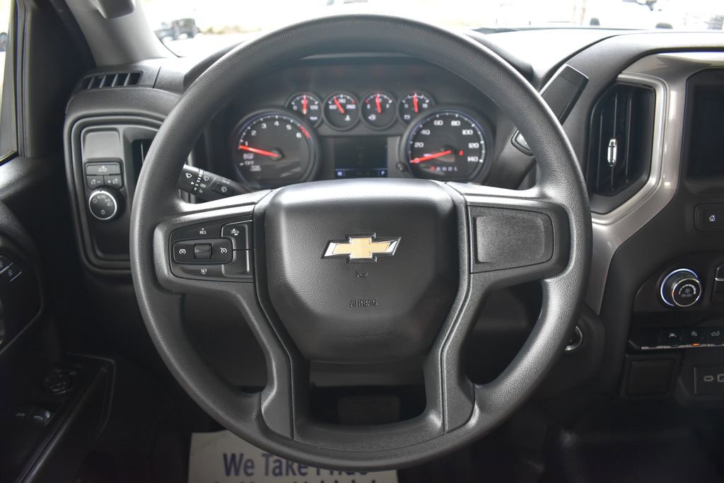 Used 2025 Chevrolet Silverado 1500 W/T image 15