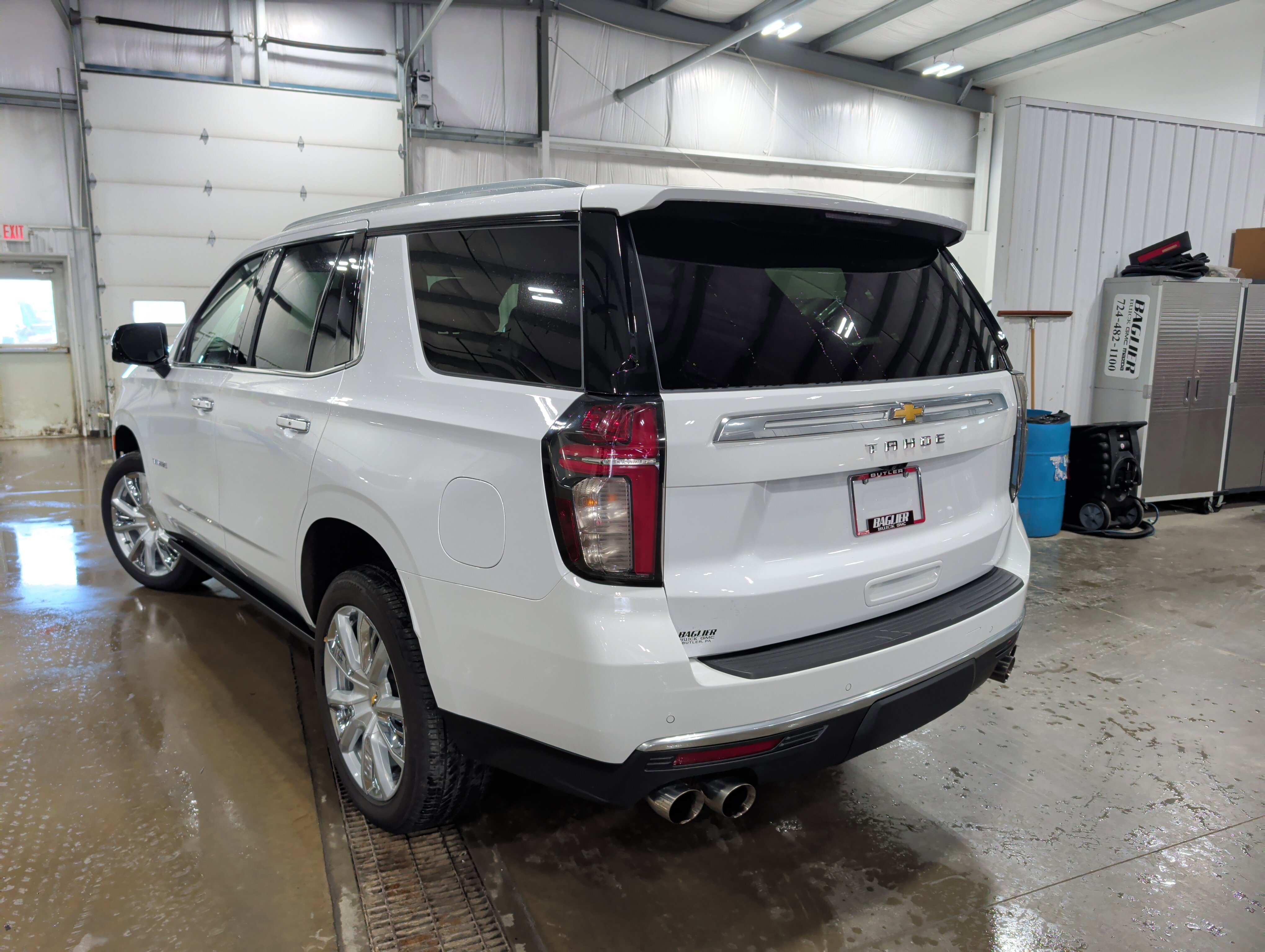 Used 2023 Chevrolet Tahoe High Country w/ Max Trailering Package AWD/4WD image 4