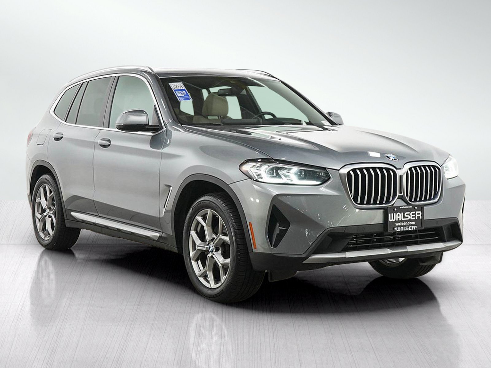 Used 2023 BMW X3 xDrive30i AWD/4WD image 7