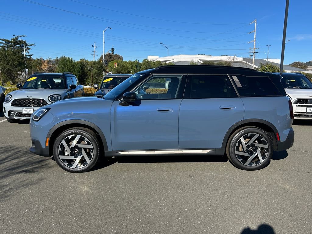 New 2026 MINI Cooper Countryman S w/ Comfort Package Max image 2